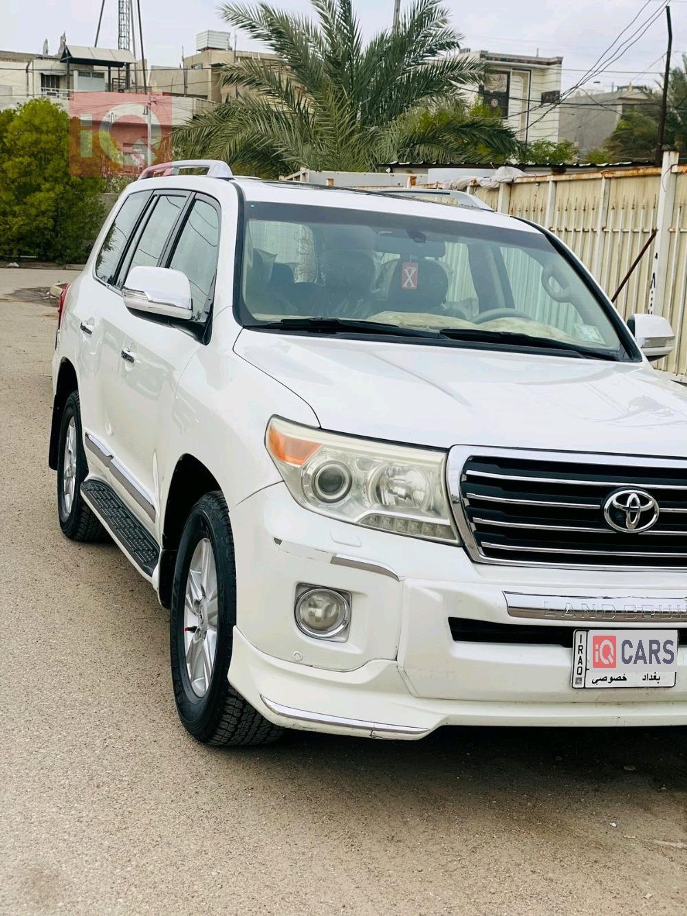 تويوتا لاندكروزر